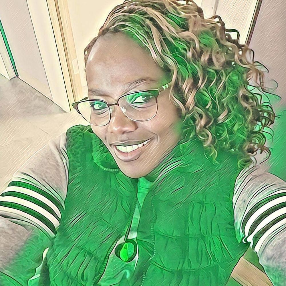Meet your Posher, Neema